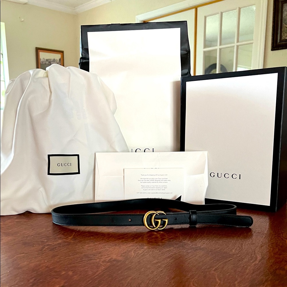 Gucci Leather belt with Double G buckle